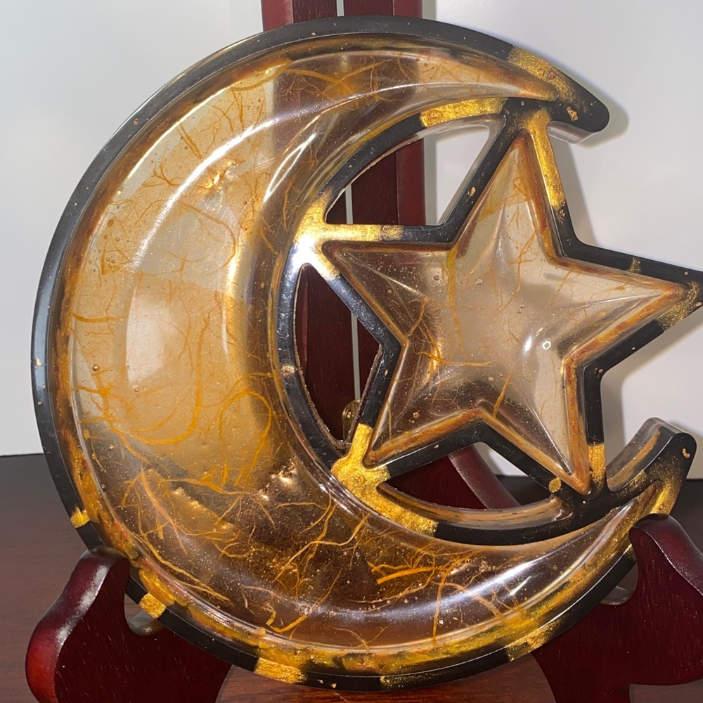 Moon with Star Handmade Resin Tray - Picture 2 of 4